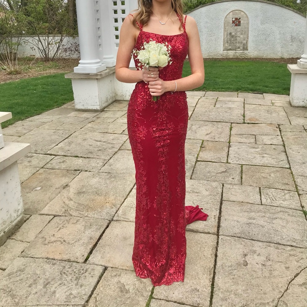 Sequin fitted red prom gown
